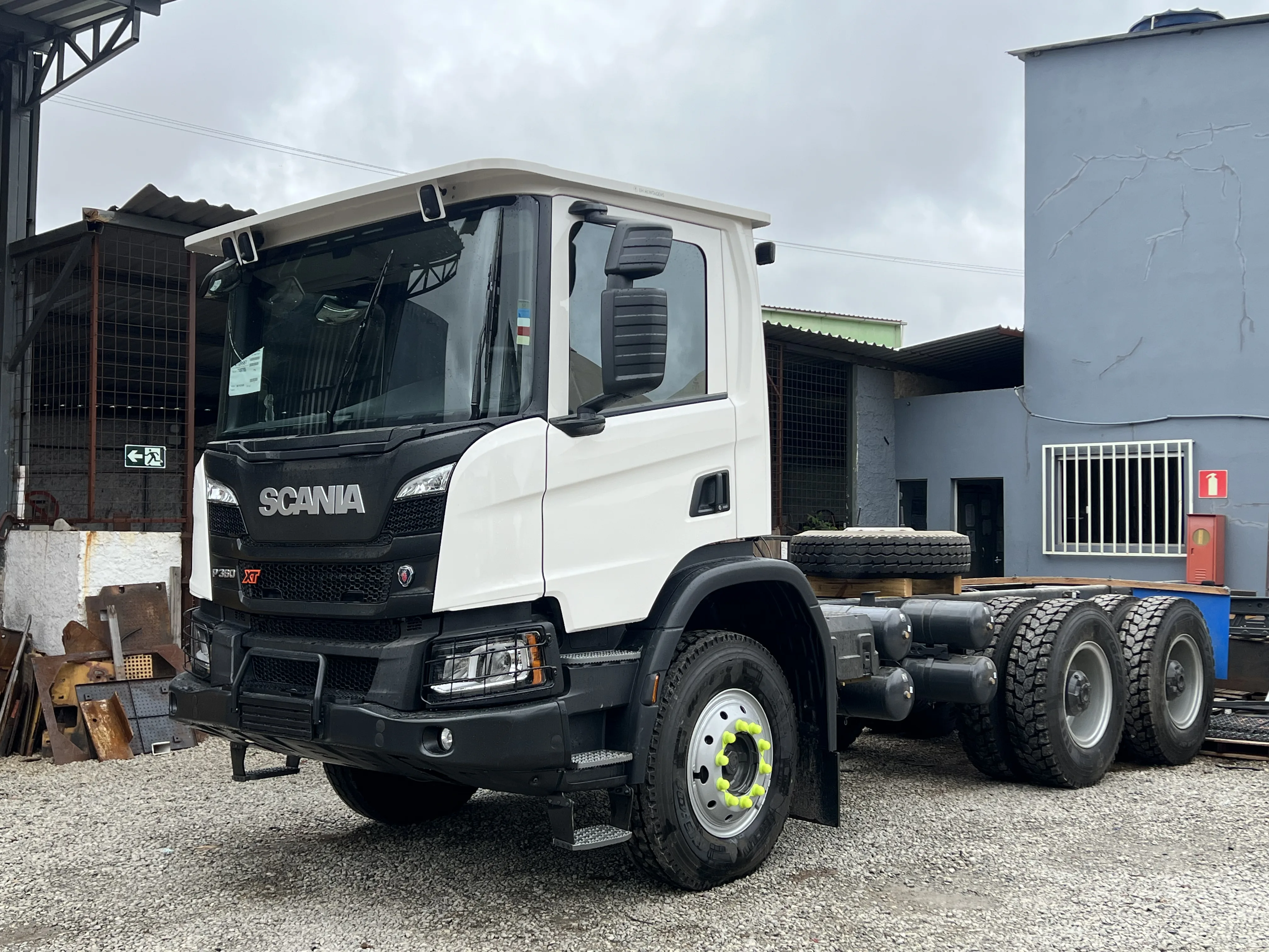 ROPS/FOPS Caminhão